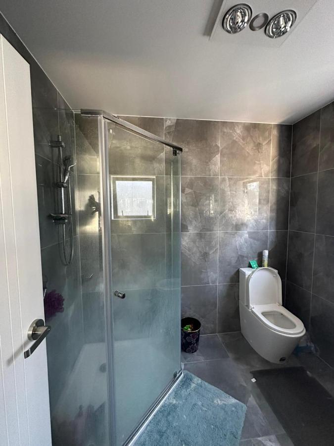 Auckand Holiday In The Golden Circle Villa Auckland Bagian luar foto